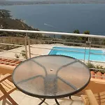 Aegean View * Loutráki