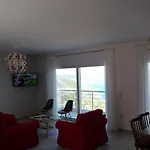 Aegean View Лоутраки