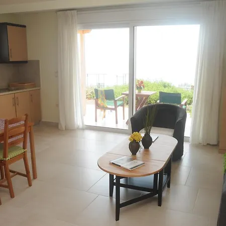 Aegean View Loutráki