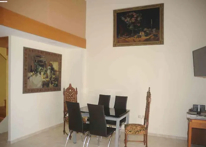 Aegean View * Лоутраки