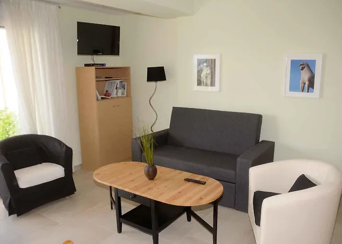 Διαμέρισμα Aegean View Λουτράκι