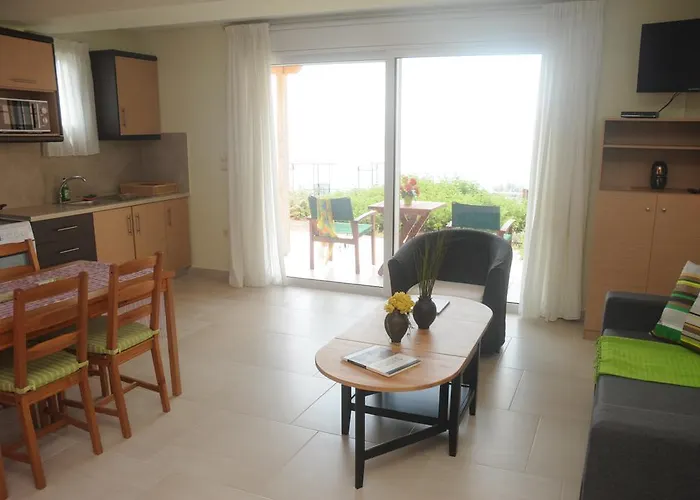 Aegean View Loutráki