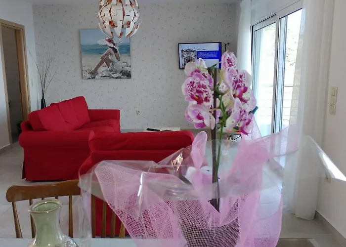 Διαμέρισμα Aegean View Λουτράκι